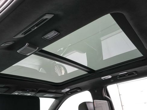 Used 2024 Cadillac Escalade V image 41