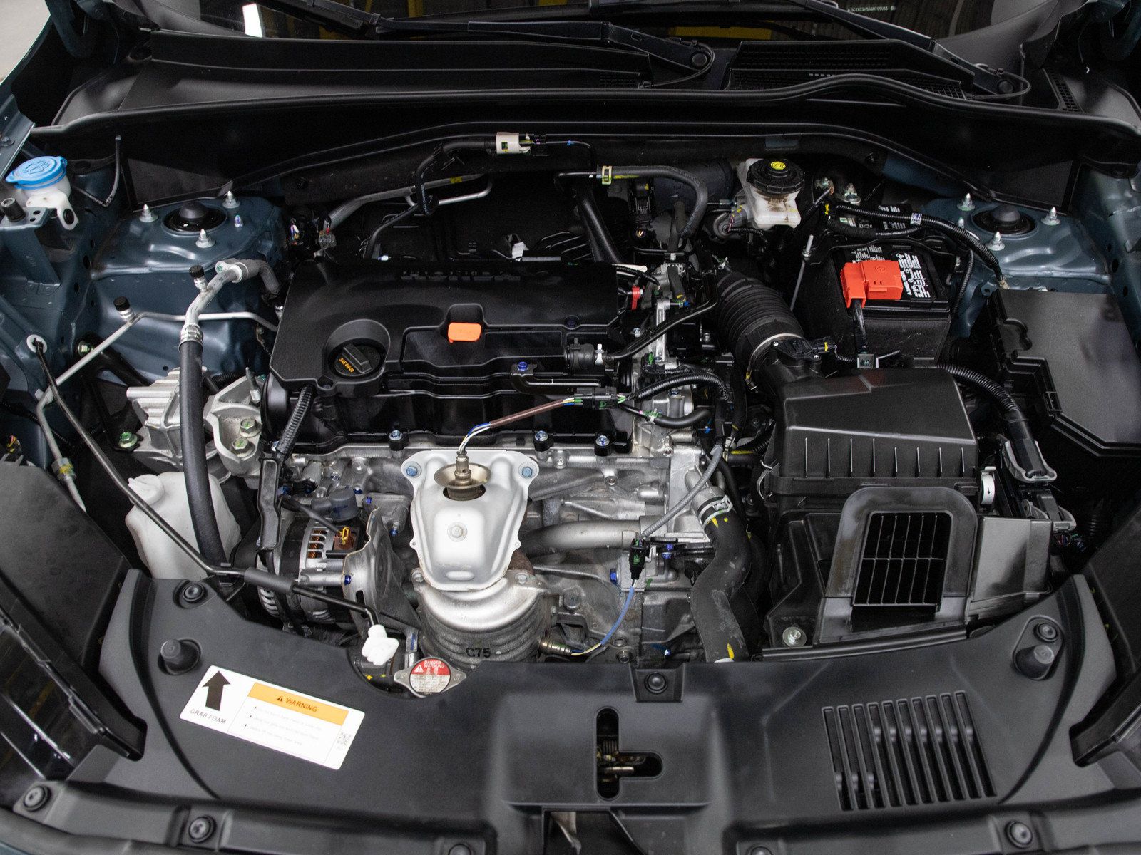 Used 2025 Honda HR-V Sport image 30