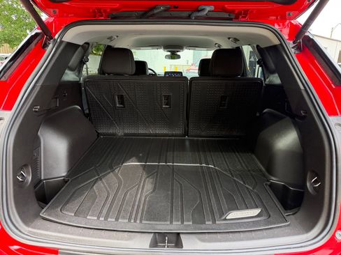 Used 2024 Chevrolet Blazer LT w/ Convenience Package FWD image 14