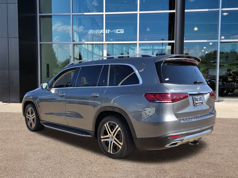 Used 2022 Mercedes-Benz GLS 450 4MATIC image 3