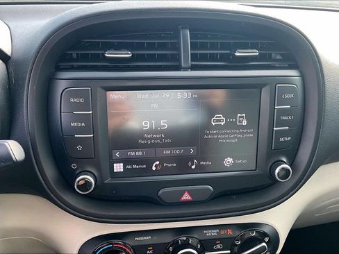 Used 2022 Kia Soul LX FWD image 33