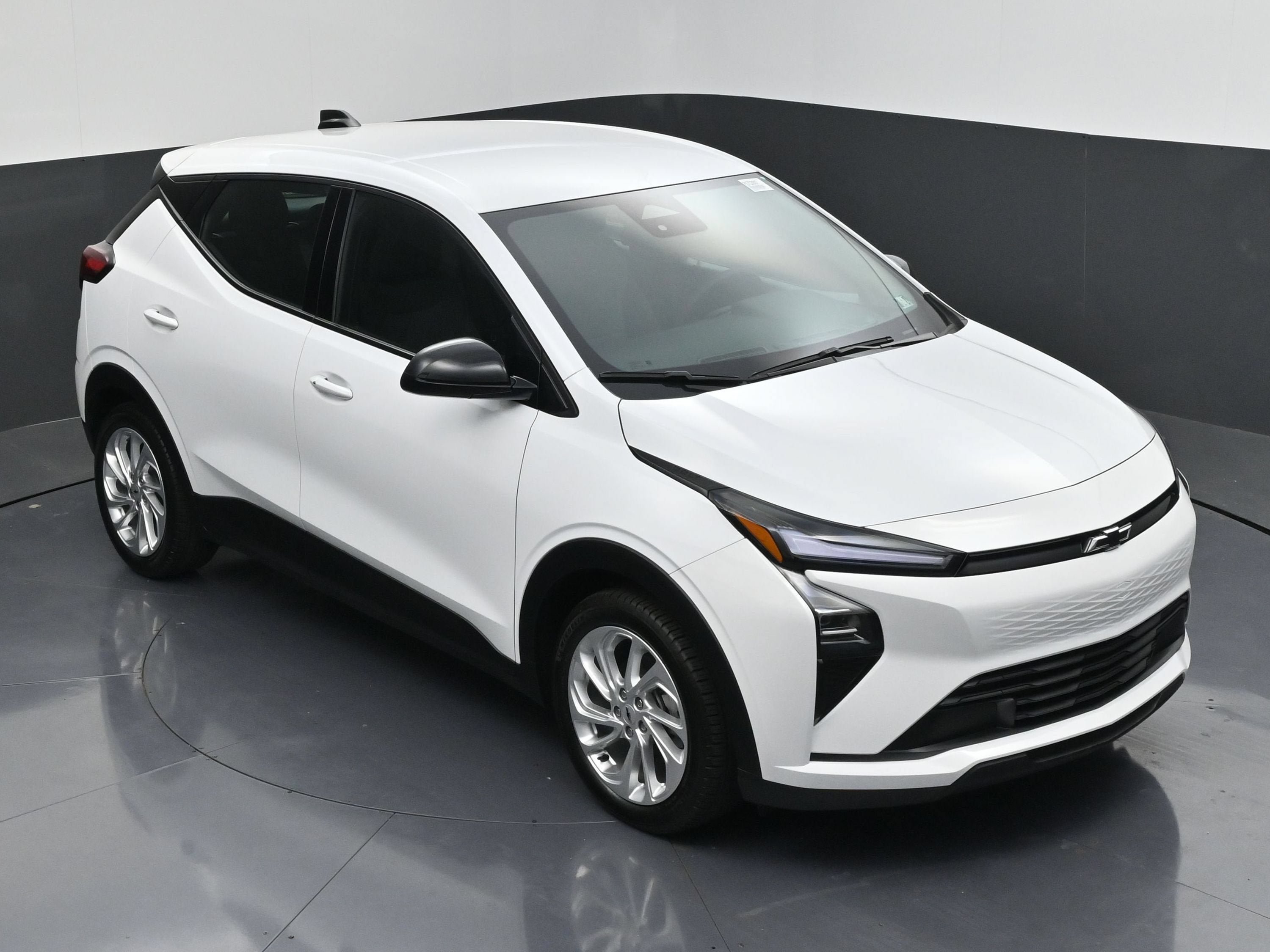 New 2027 Chevrolet Bolt LT FWD image 43