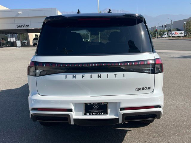 New 2027 INFINITI QX80 Autograph w/ Premium Cargo Package AWD/4WD image 6
