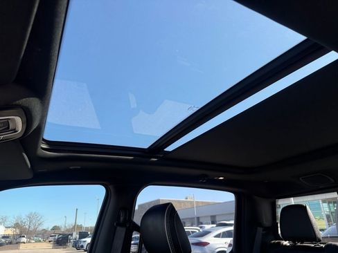 Used 2023 RAM 1500 Limited w/ Body Color Bumper Group image 27