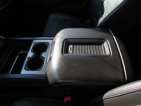 Used 2019 GMC Sierra 3500 Denali w/ Duramax Plus Package image 43