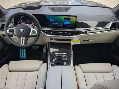 New 2026 BMW X7 M60i image 15