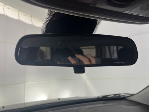 Used 2019 Jeep Cherokee Latitude Plus image 81