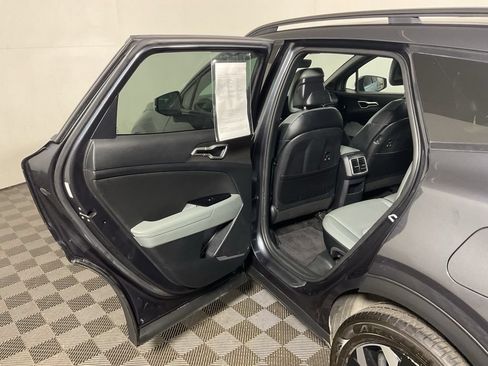 Used 2023 Kia Sportage X-Line w/ X-Line Premium Package AWD/4WD image 30