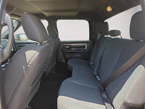 Used 2024 RAM 1500 Warlock AWD/4WD image 18