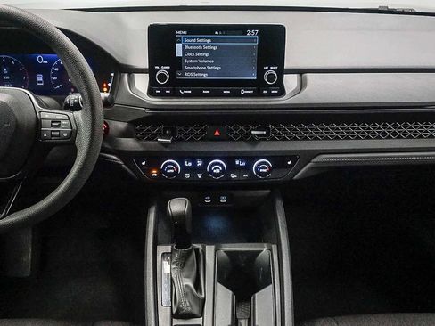 Used 2023 Honda Accord EX image 14