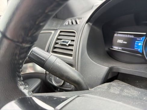 Used 2018 Ford Explorer XLT w/ Equipment Group 202A image 41