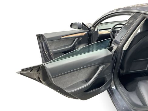 Certified 2023 Tesla Model 3 Standard Range RWD image 10