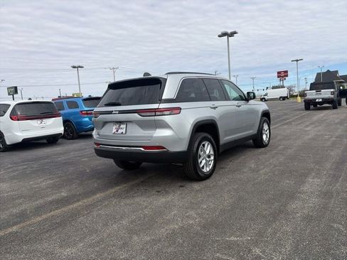New 2026 Jeep Grand Cherokee Laredo X AWD/4WD image 5