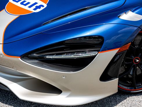 New 2024 McLaren 750S Spider image 20