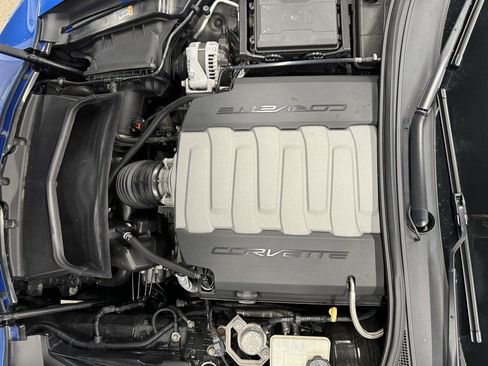 Used 2015 Chevrolet Corvette Stingray Coupe image 37