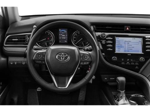 Used 2020 Toyota Camry SE image 10