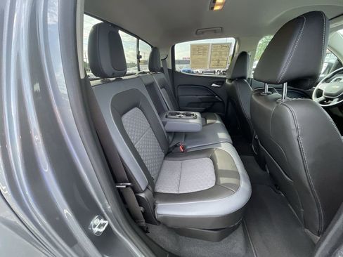 Used 2020 Chevrolet Colorado Z71 RWD image 25