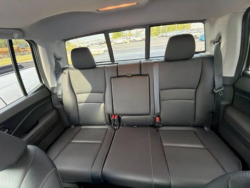 Used 2023 Honda Ridgeline RTL-E image 9