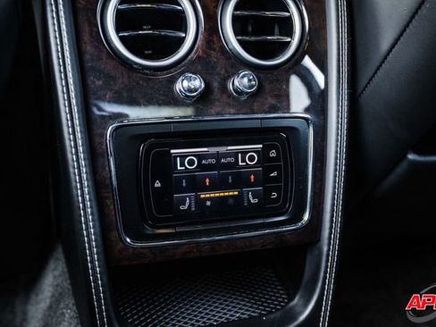 Used 2015 Bentley Flying Spur V8 image 79