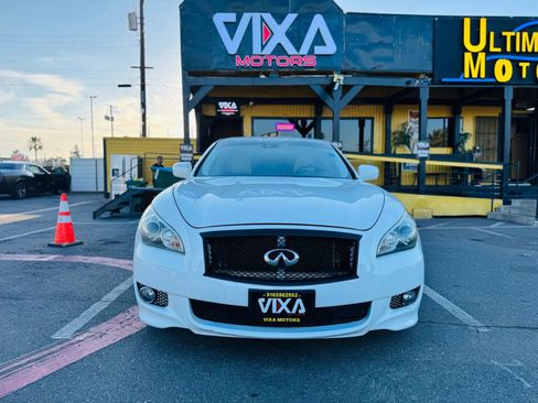 Used 2011 INFINITI M37 w/ Sport Pkg image 2