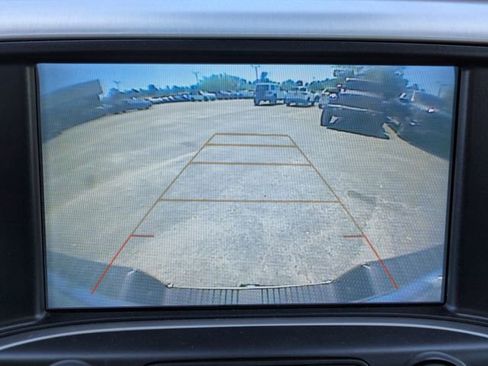 Used 2018 GMC Sierra 1500 SLT image 21