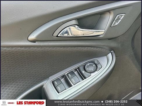 Used 2024 Chevrolet Malibu LT FWD image 17