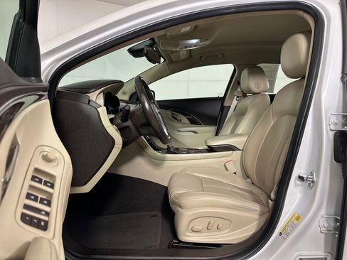 Used 2016 Buick LaCrosse Premium w/ Driver Confidence Package #1 image 4