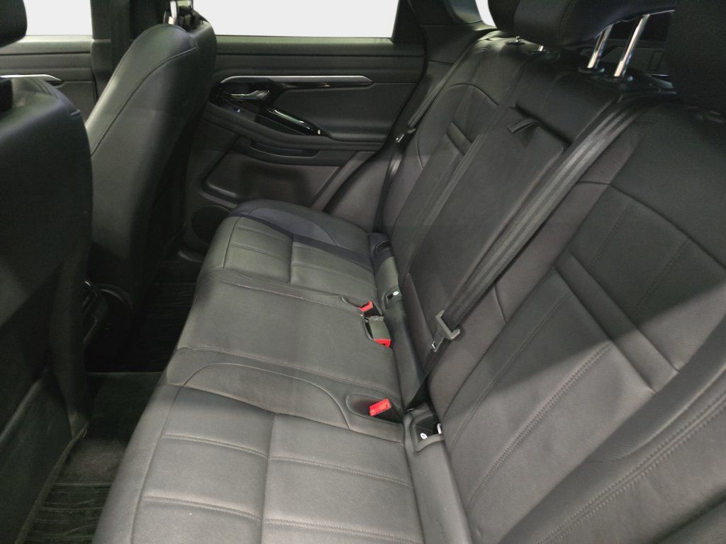 Certified 2023 Land Rover Range Rover Evoque SE AWD/4WD image 17