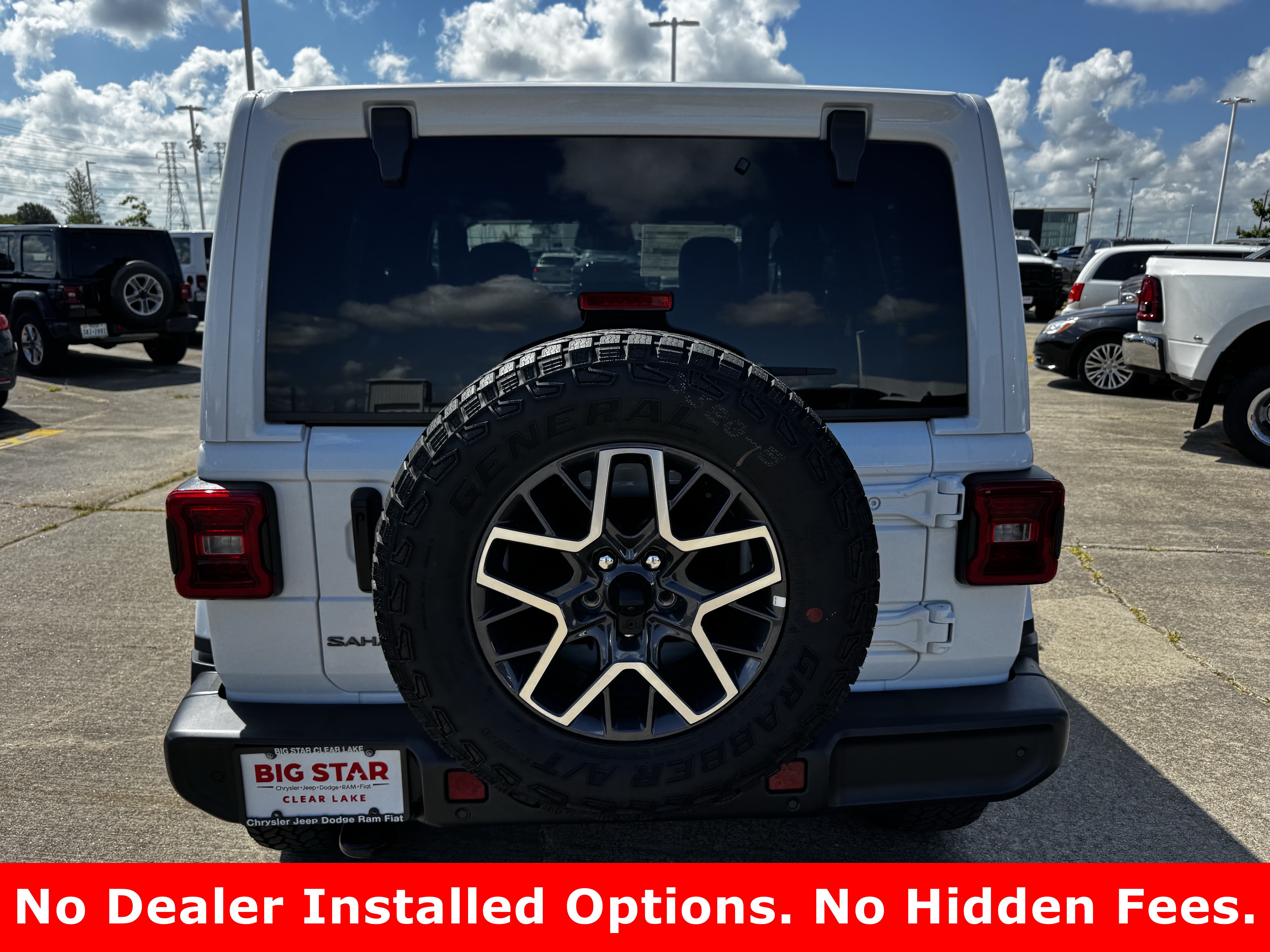 New 2026 Jeep Wrangler Unlimited Sahara AWD/4WD image 7