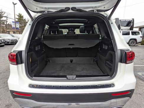 Used 2021 Mercedes-Benz GLB 250 4MATIC image 46