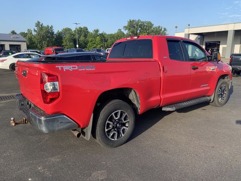 Used 2014 Toyota Tundra SR5 AWD/4WD image 3