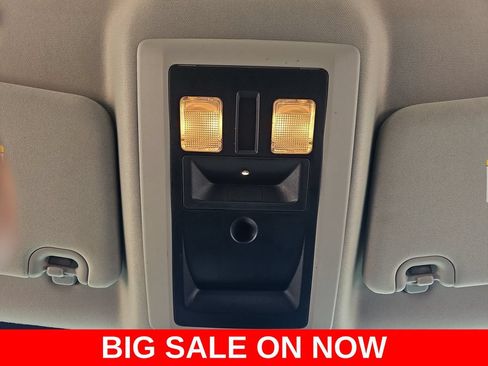 Used 2022 RAM 1500 Classic SLT w/ Electronics Group AWD/4WD image 29