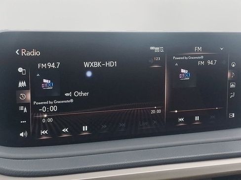 Used 2022 Lexus RX 350L Premium w/ Premium Package image 19