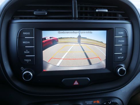 Used 2021 Kia Soul X-Line image 23