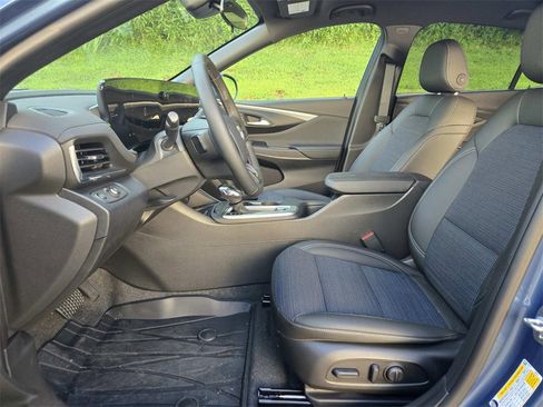 New 2025 Buick Envista Preferred w/ Convenience I Package image 11