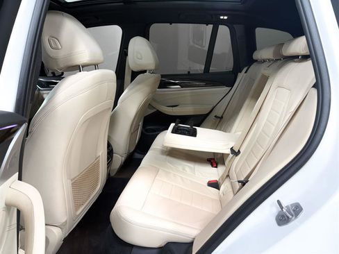 Used 2021 BMW X3 xDrive30i w/ Premium Package image 6