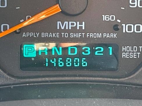 Used 2001 Chevrolet S10 Pickup LS w/ Preferred Equipment Group image 36