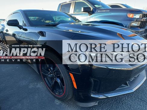 Used 2023 Chevrolet Camaro LT image 1