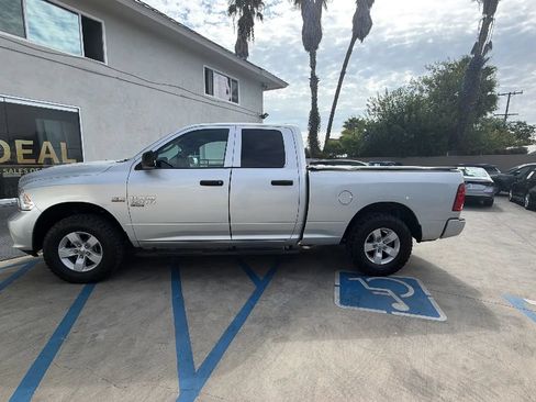 Used 2019 RAM 1500 Express RWD image 7
