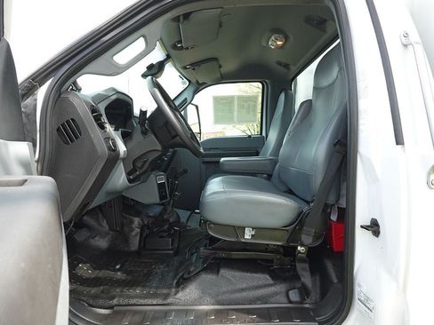 Used 2023 Ford F650 2WD Regular Cab Super Duty image 20