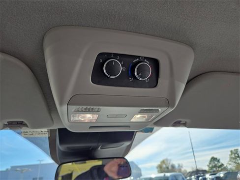 Used 2023 Ford Transit 350 XLT image 24