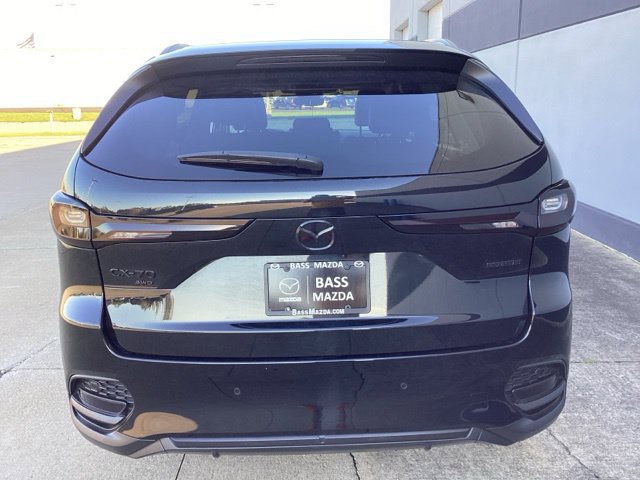 Certified 2025 MAZDA CX-70 3.3 Turbo w/ Preferred Package AWD/4WD image 12