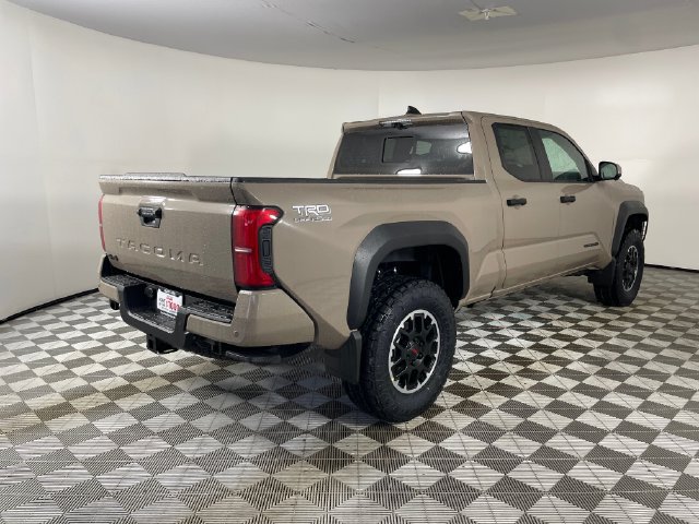 New 2026 Toyota Tacoma TRD Off-Road w/ TRD Off Road Premium Package AWD/4WD image 9