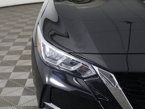 Used 2023 Nissan Sentra SV image 12