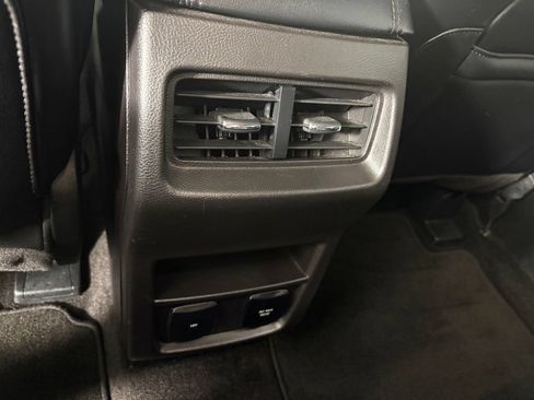 Used 2018 Ford Edge SEL w/ Equipment Group 201A AWD/4WD image 12