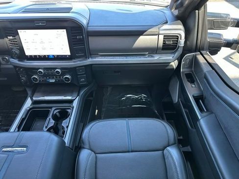 Certified 2025 Ford F250 Platinum AWD/4WD image 12