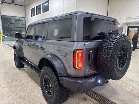 Used 2022 Ford Bronco Wildtrak image 5