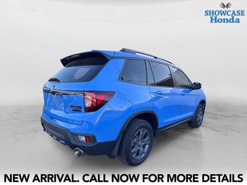 Used 2025 Honda Passport TrailSport image 5