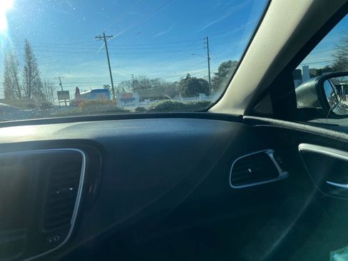 Used 2015 Chrysler 200 C w/ Navigation & Sound Group I image 18