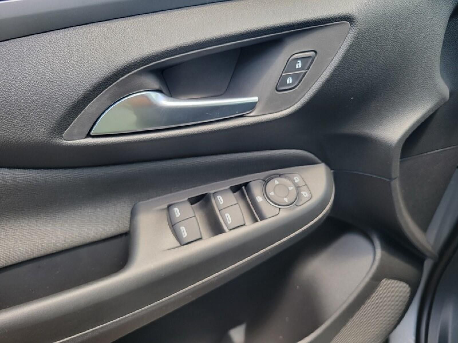 New 2026 Buick Envista Preferred FWD image 12